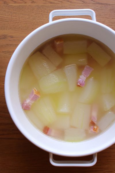 冬瓜とベーコンのスープ