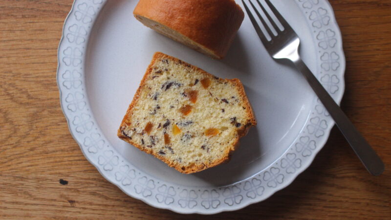 チョコとはっさくピールのオイルケーキ