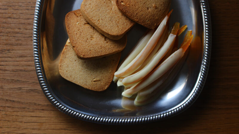 はっさくピールホワイトチョコレート