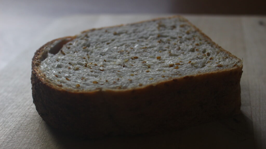 金ごま山食パン