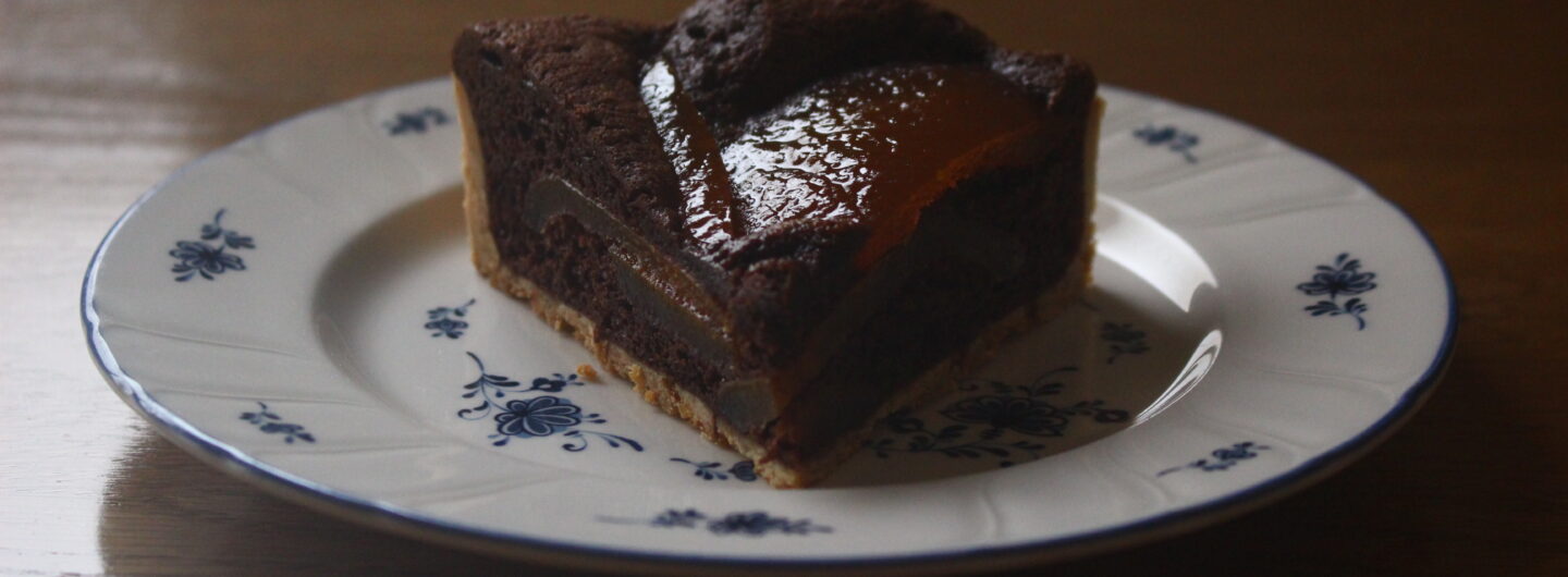 はっさくピールのチョコレートケーキタルト