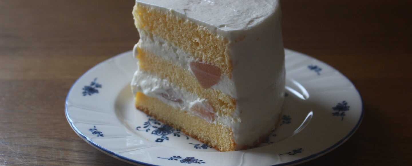 桃のショートケーキ